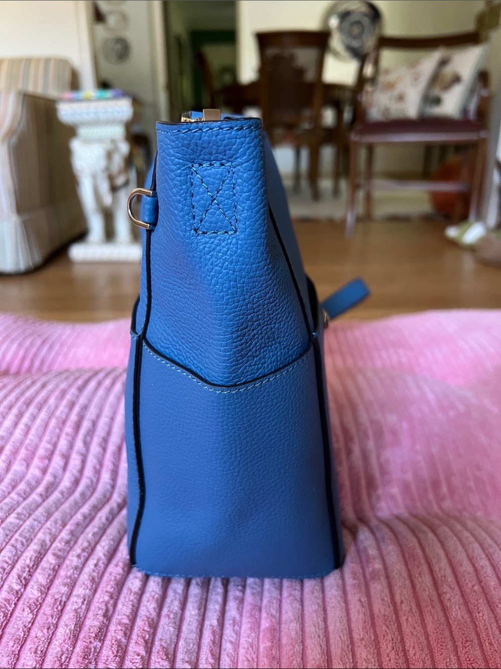 Henri Bendel Influencer Bucket Bag-NWOT - Picture 6 of 15